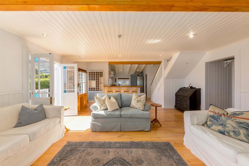 To Let 3 Bedroom Property for Rent in Camps Bay Western Cape